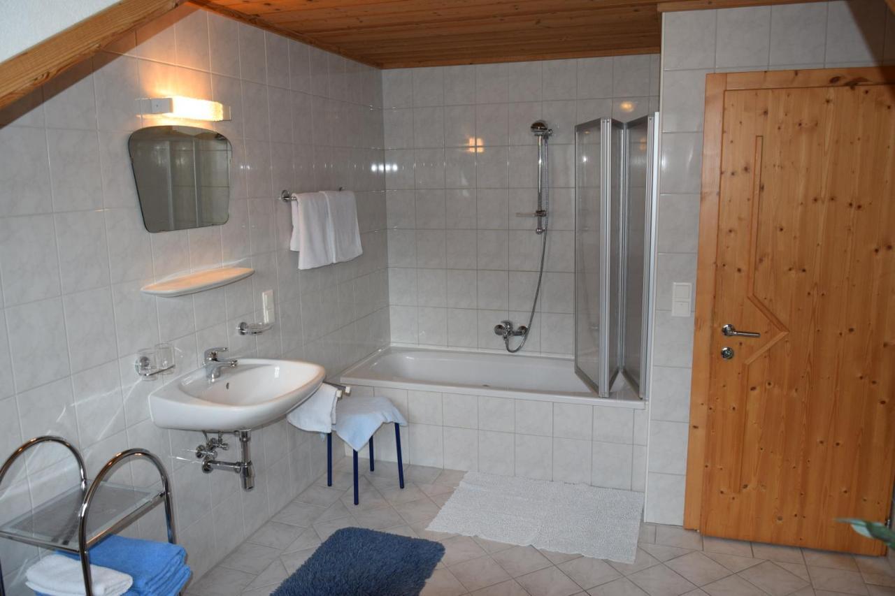 Ferienwohnung Gapp Elbigenalp Exterior foto